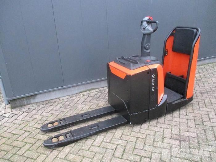 BT LPE 200 Low lifter with platform