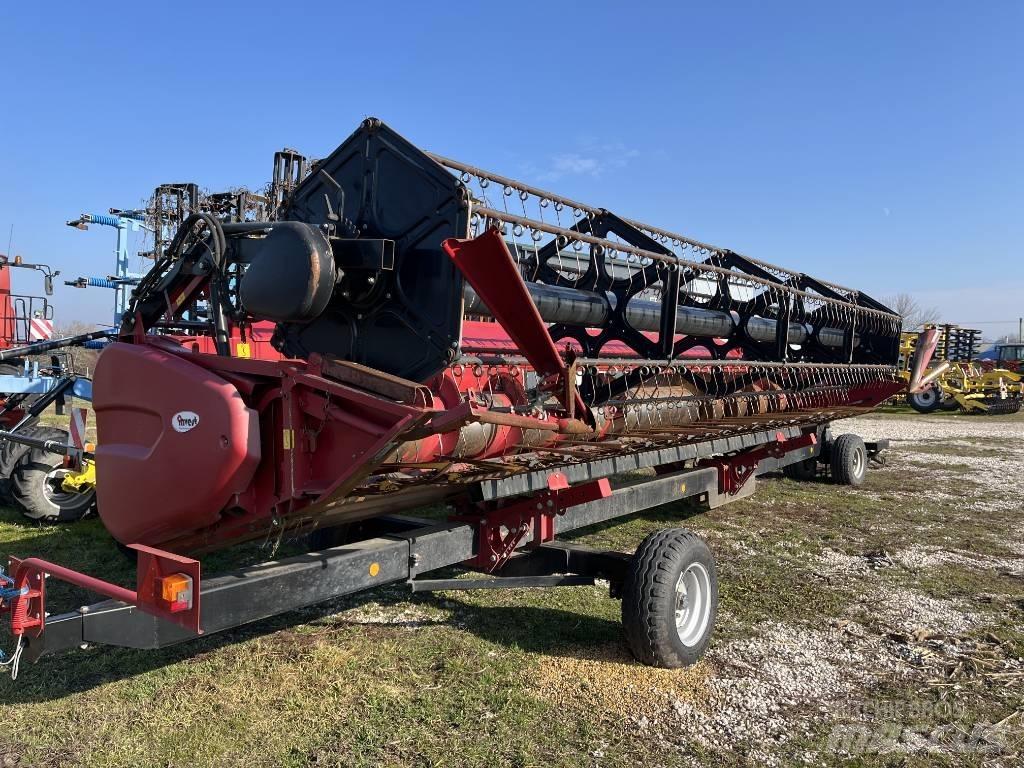 Case IH AF8240 Combine Harvesters