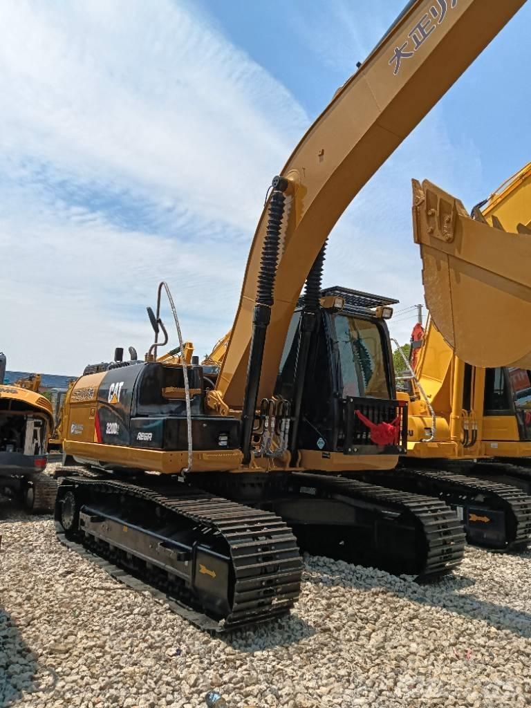 CAT 320D2 Mini excavators  7t - 12t