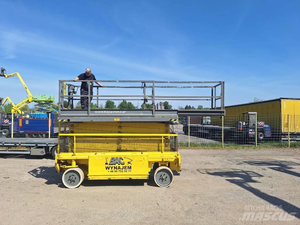 Liftlux SL180-12 Scissor Lifts