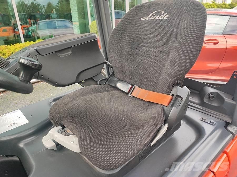 Linde E16C-02 Electric Forklifts