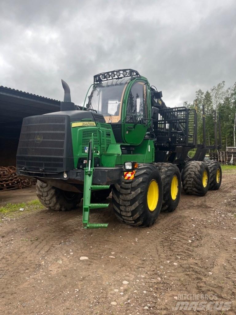 John Deere 1210 G Forwarders