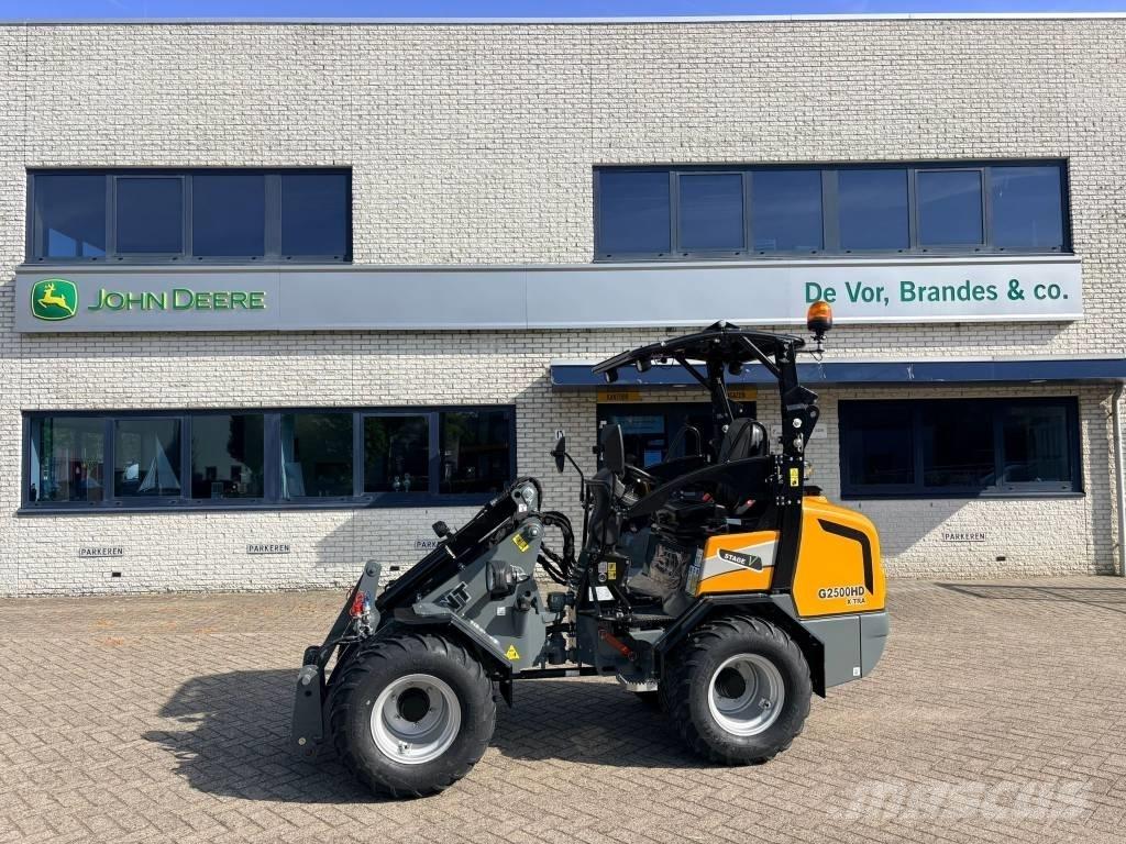 Giant G2500HD Xtra Mini Loader