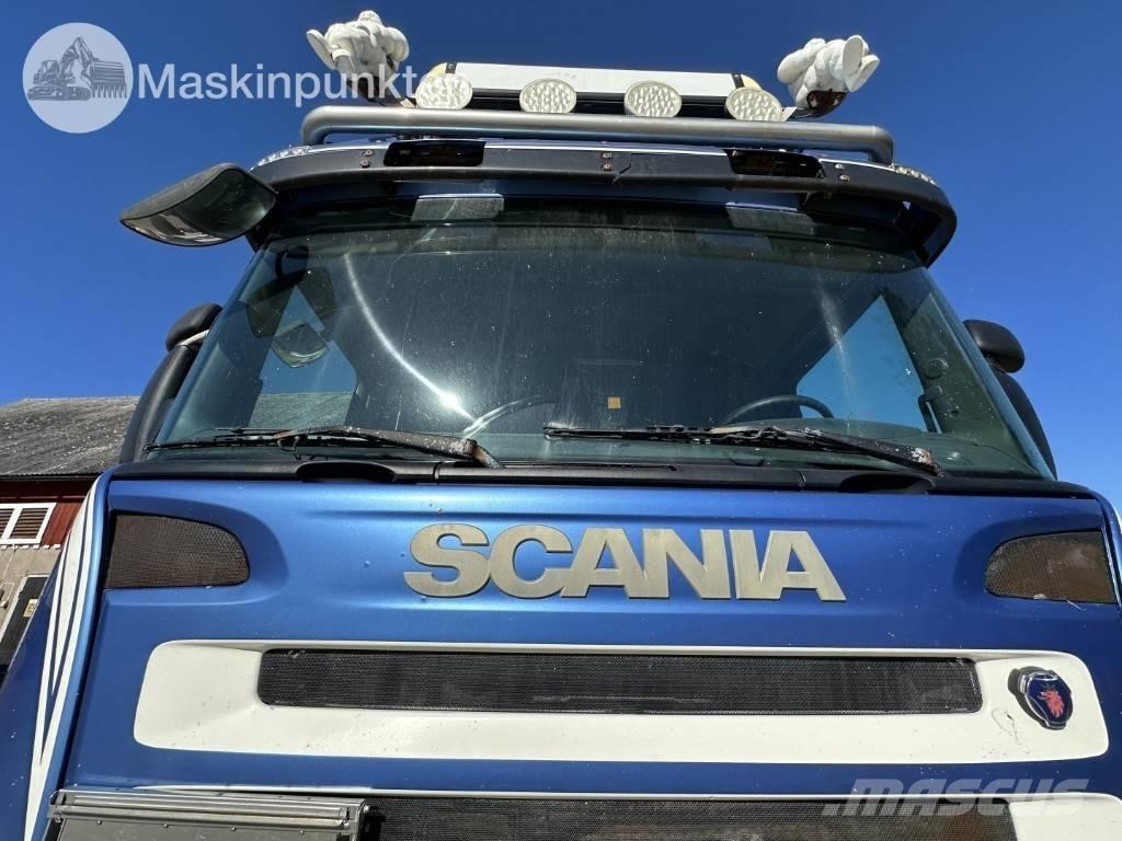 Scania R 560 LB Cab & Chassis Trucks