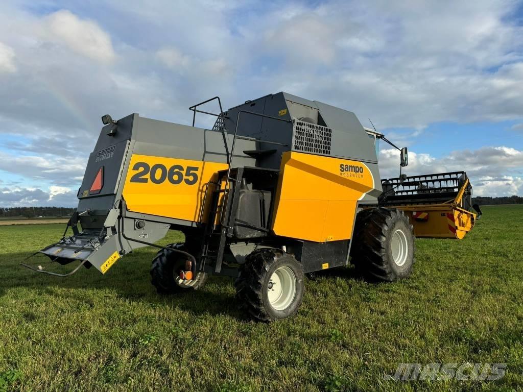 Sampo-Rosenlew 2065 Combine Harvesters