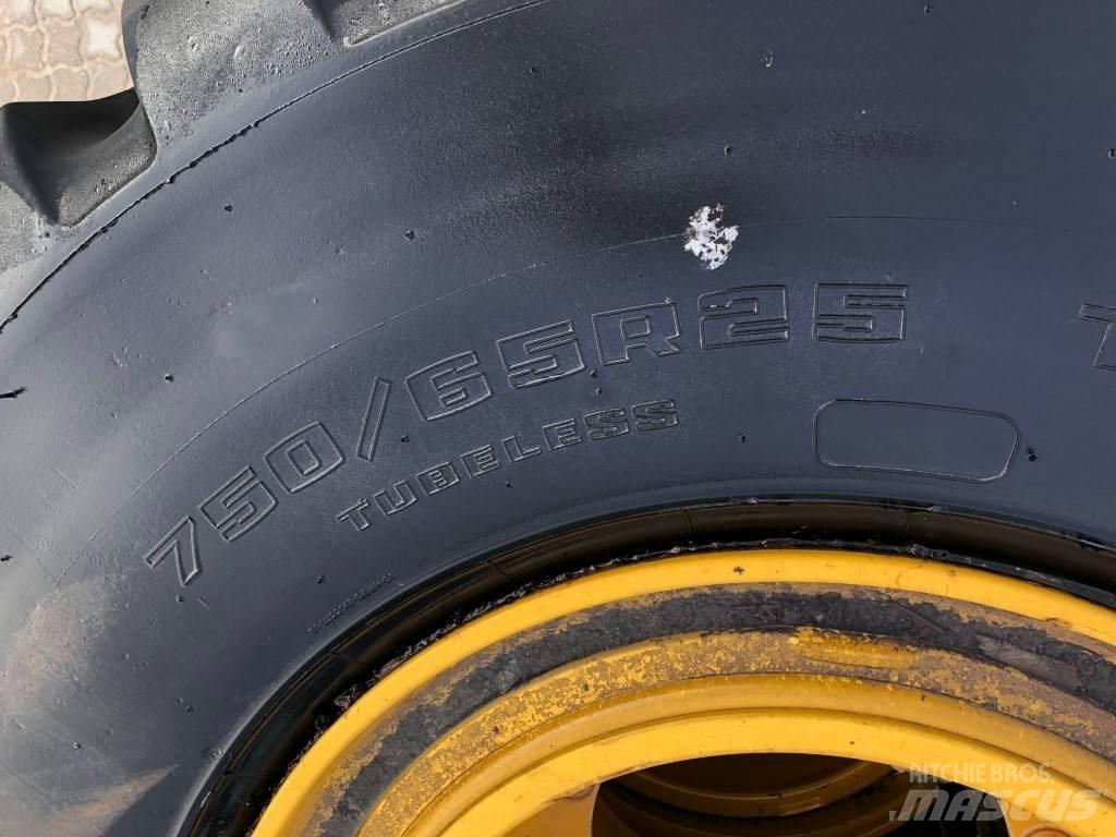 Goodyear 750/65R25 Tires, wheels and rims