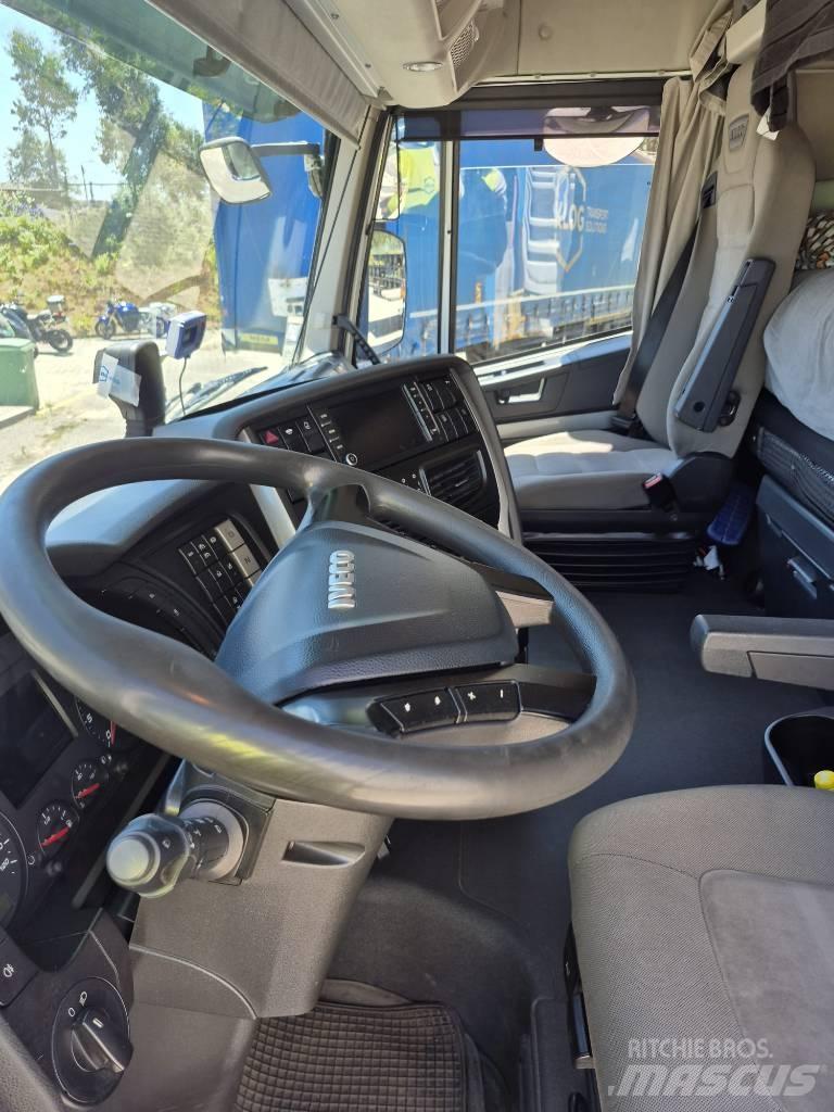 Iveco Stralis 460 Conventional Trucks / Tractor Trucks