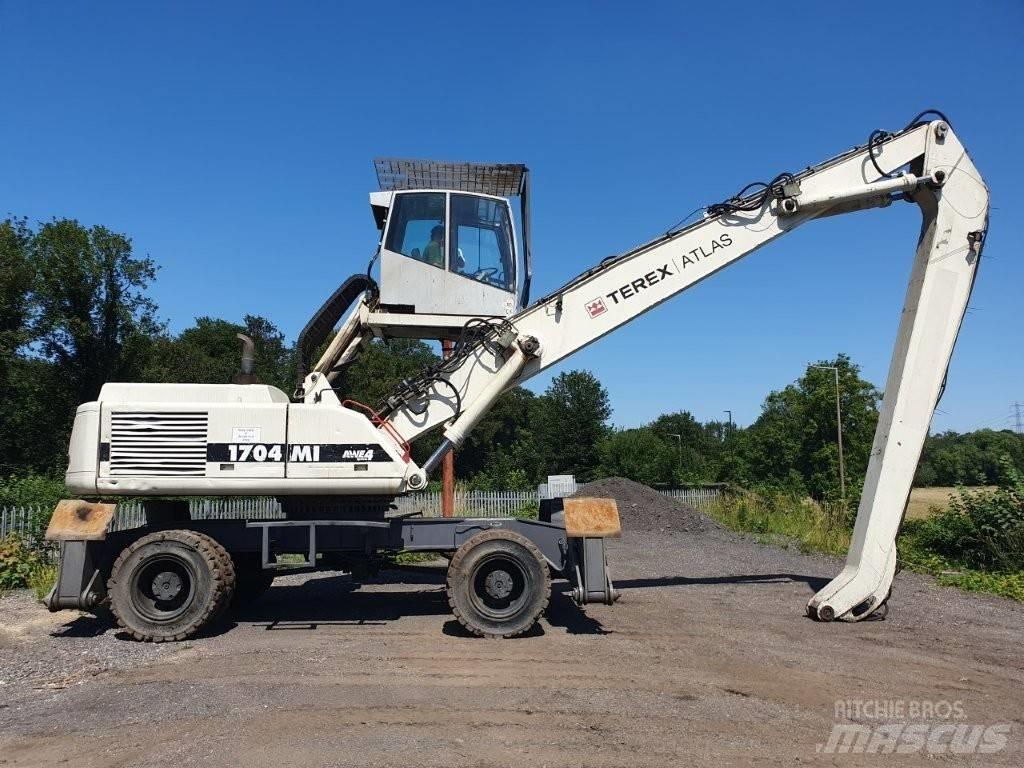 Atlas 1704 M Waste / Industry Handlers