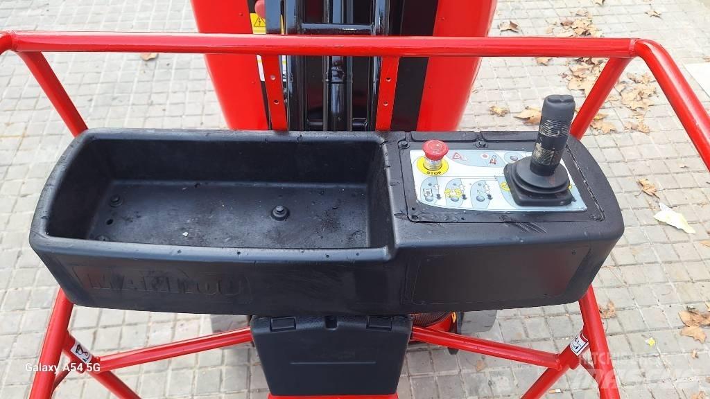 Manitou 100 VJR Vertical mast lifts