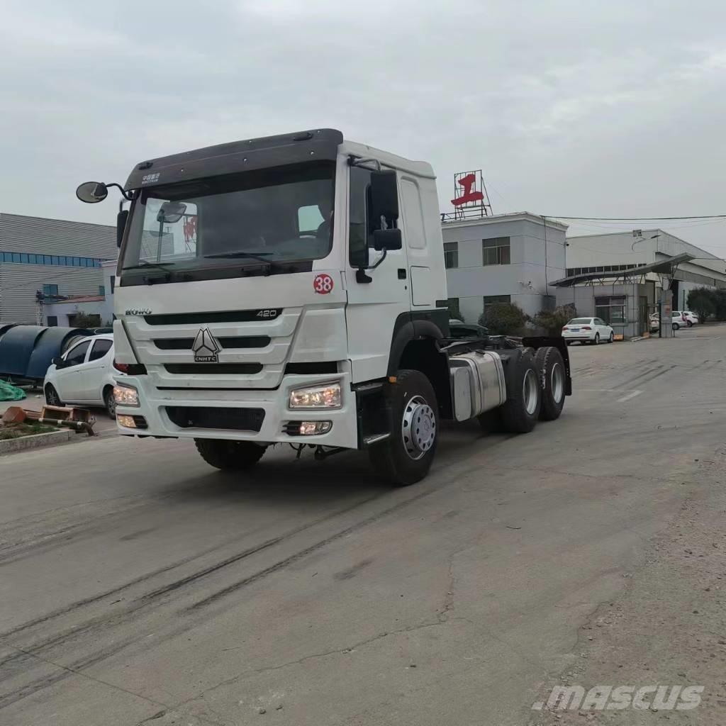 Howo 420 6x4 Conventional Trucks / Tractor Trucks