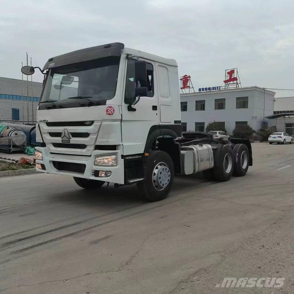 Howo 420 6x4 Conventional Trucks / Tractor Trucks