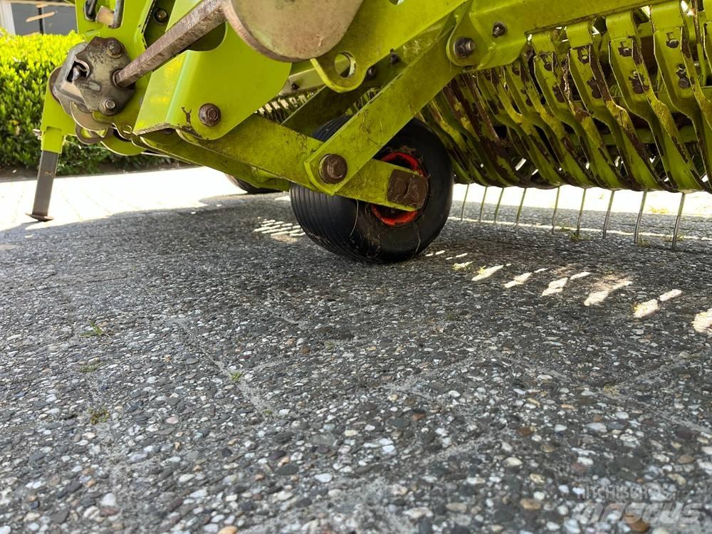 CLAAS PU 300 Pro T Combine Attachments