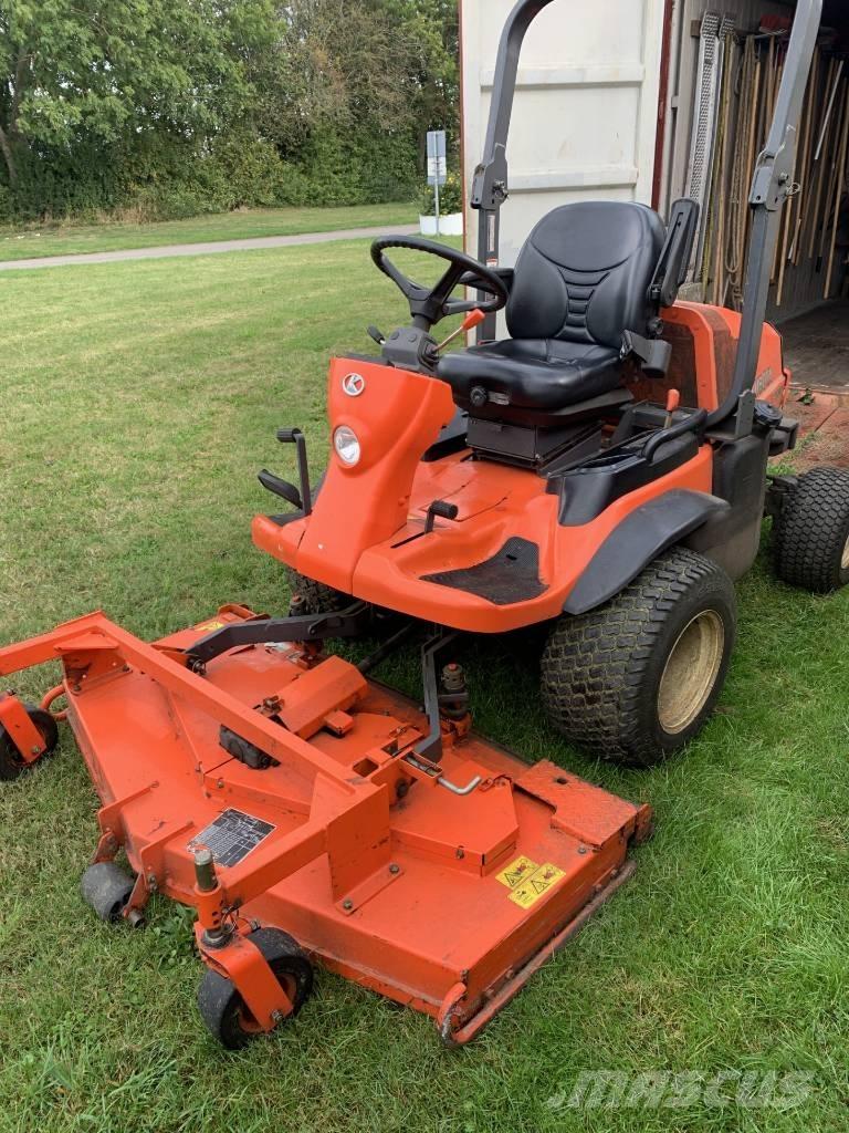 Kubota F2880 Riding mowers