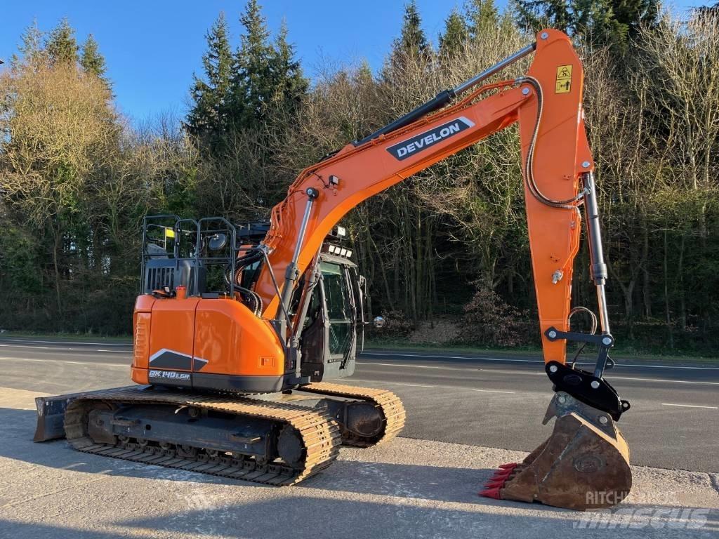 Develon DX140LCR-7 Crawler Excavators