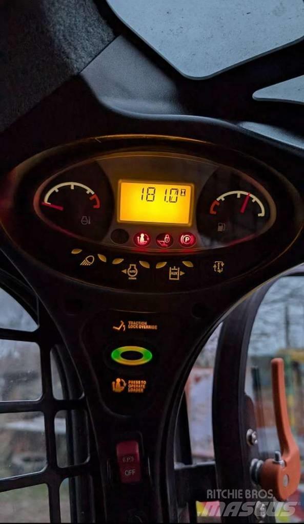 Bobcat T 450 Skid Steer Loaders