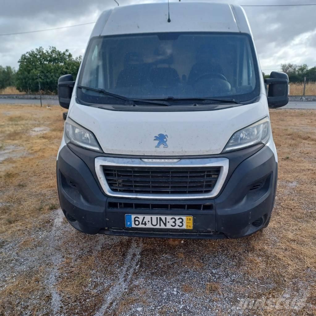 Peugeot Boxer Pickup Trucks
