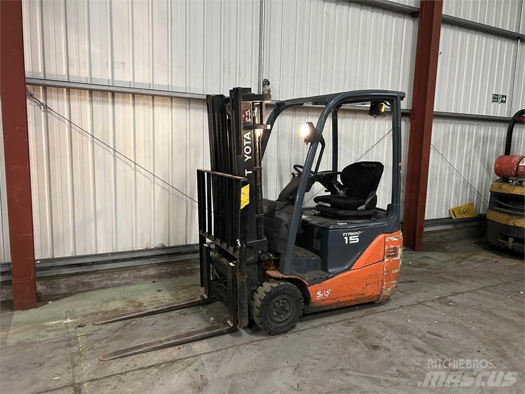 Toyota 8FBE15T Electric Forklifts