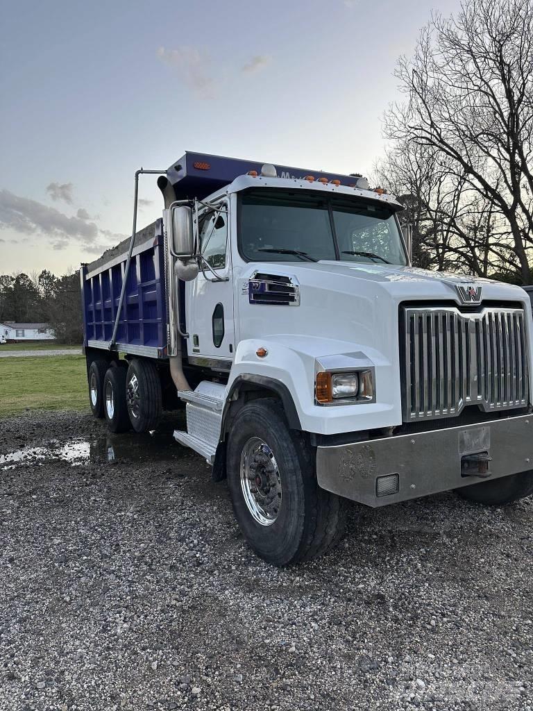 Western Star 4700 Dump Trucks