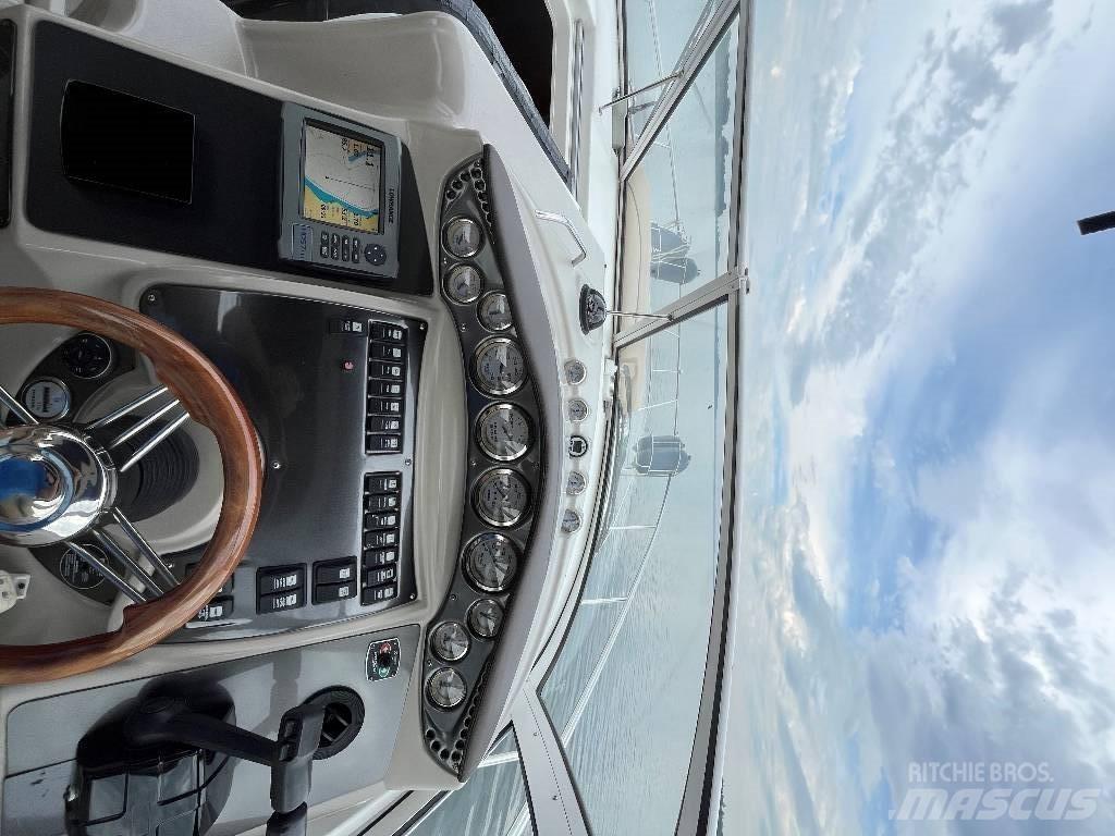  Doral 33 Elegante Work Boats / Barges