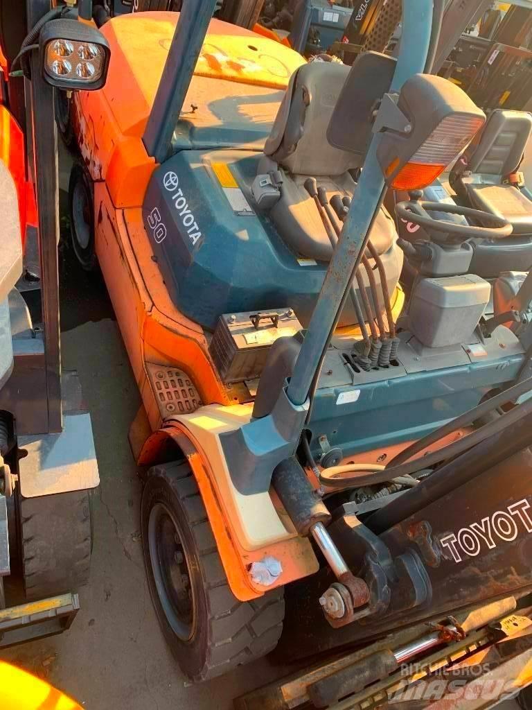 Toyota 7 FDA 50 Diesel Forklifts