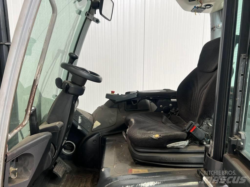 Still RX60-50 Electric Forklifts