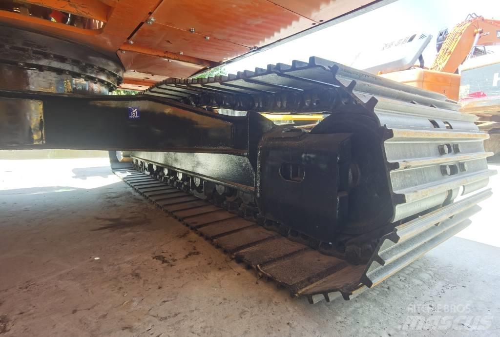 Doosan DX 225 LC Crawler Excavators