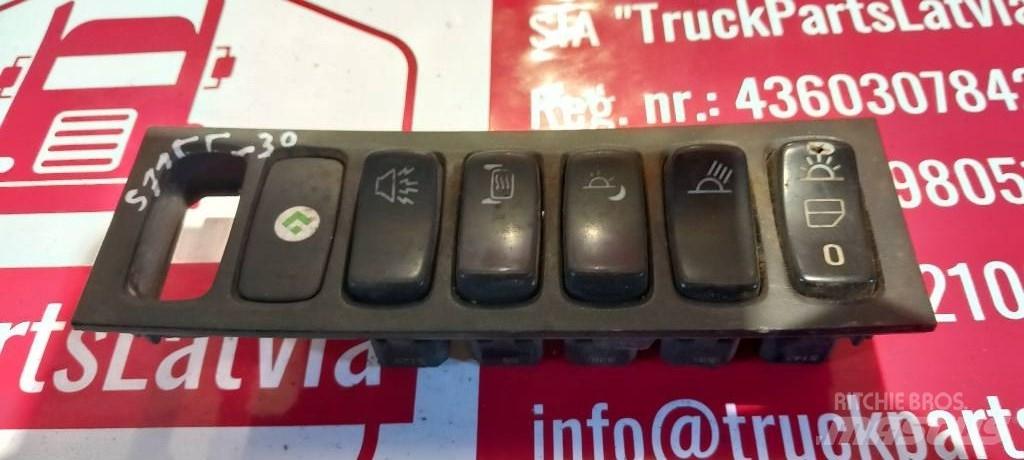 Scania R 420.   1421851 Cabins and interior