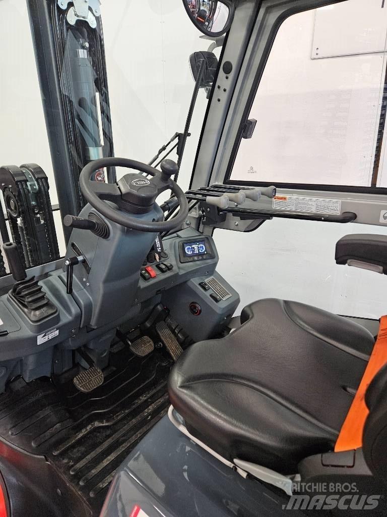 Heli CPCD 35 DIESEL Diesel Forklifts