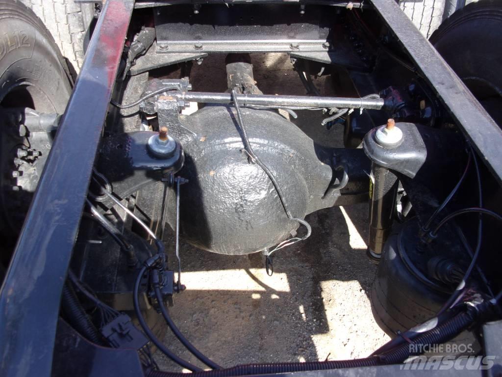 Kenworth T 800 Conventional Trucks / Tractor Trucks