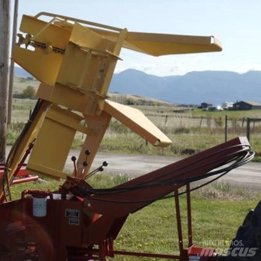 New Holland 1037 Other Forage Equipment
