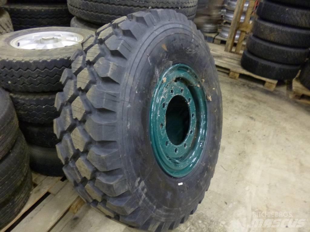 Michelin 395/85R20 Tires, wheels and rims
