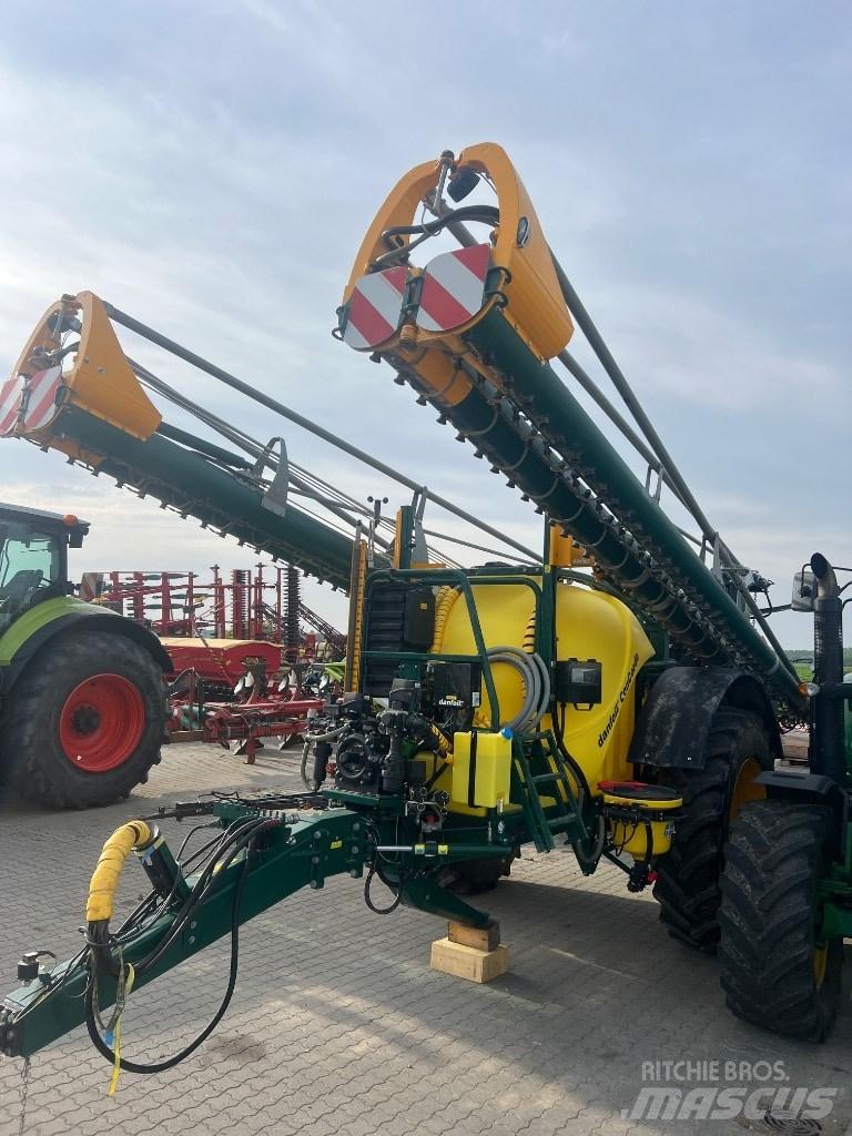 Danfoil ConCorde Trailed sprayers