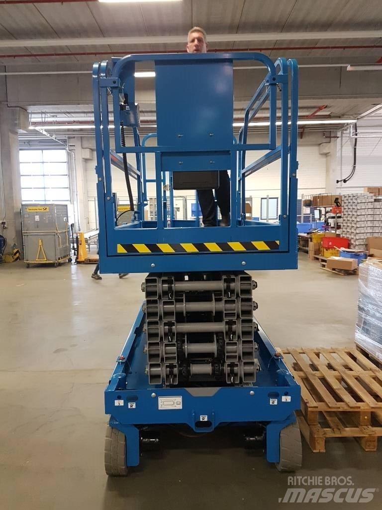 Genie GS 4047 Scissor Lifts