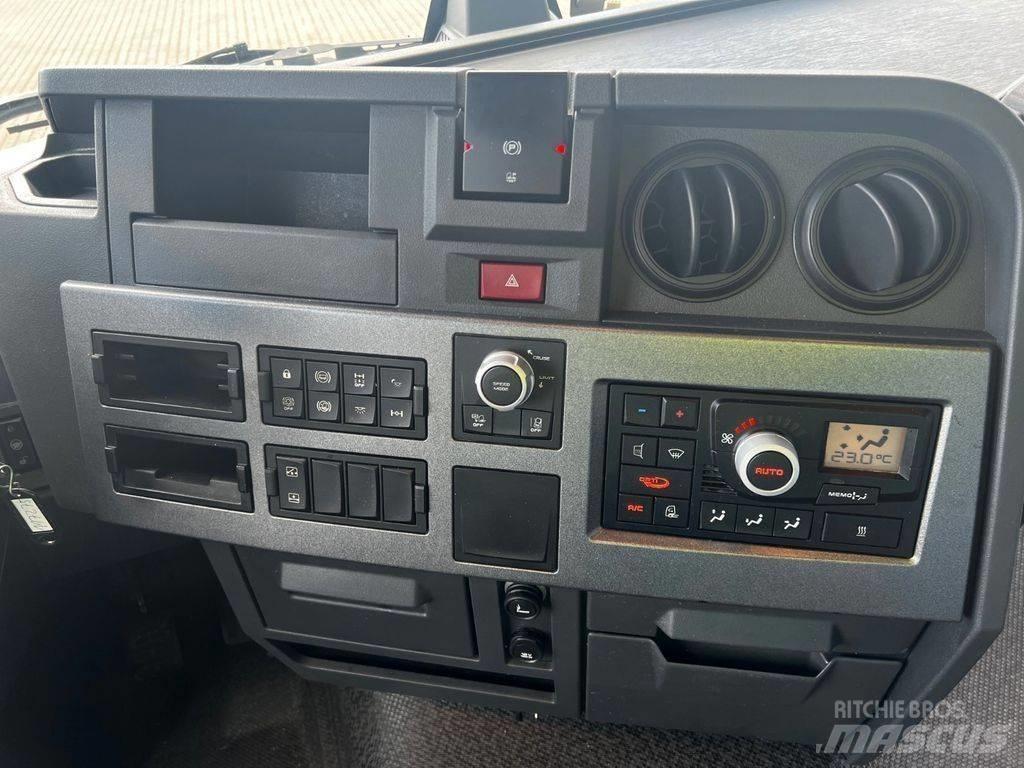 Renault T480 Conventional Trucks / Tractor Trucks