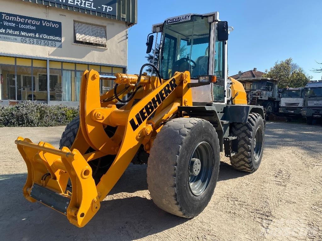 Liebherr L514 Wheel Loaders