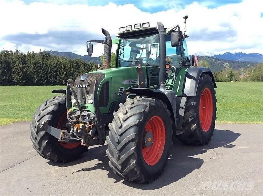 Fendt 820 Tractors