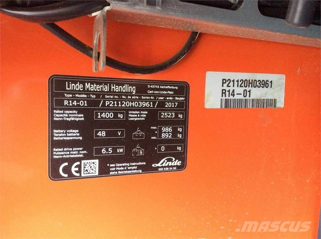 Linde R14 Reach trucks