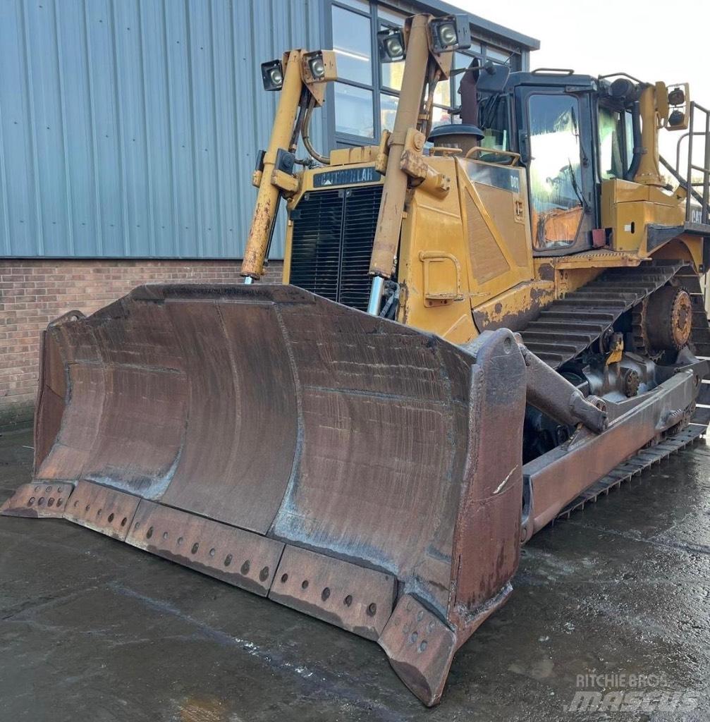 CAT D 8 T Crawler dozers