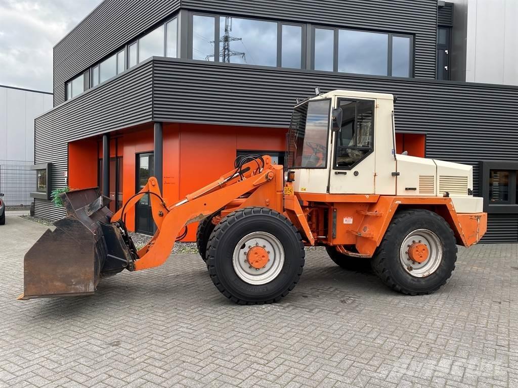 Schaeff SKS 661 Wheel Loaders