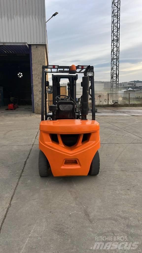 Doosan D 30 G Diesel Forklifts