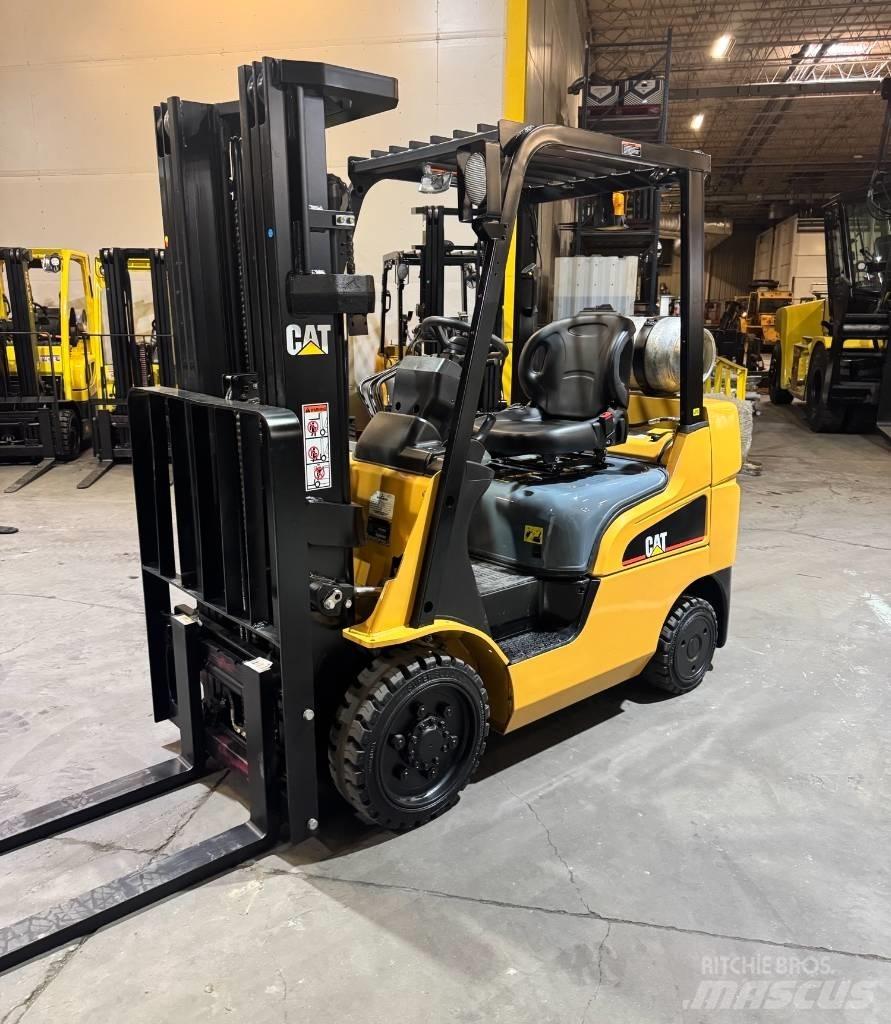 CAT FGC25N Misc Forklifts