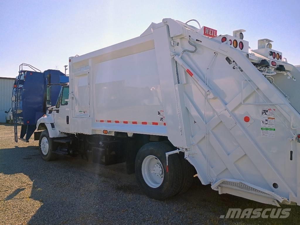 International 7400 Garbage Trucks / Recycling Trucks