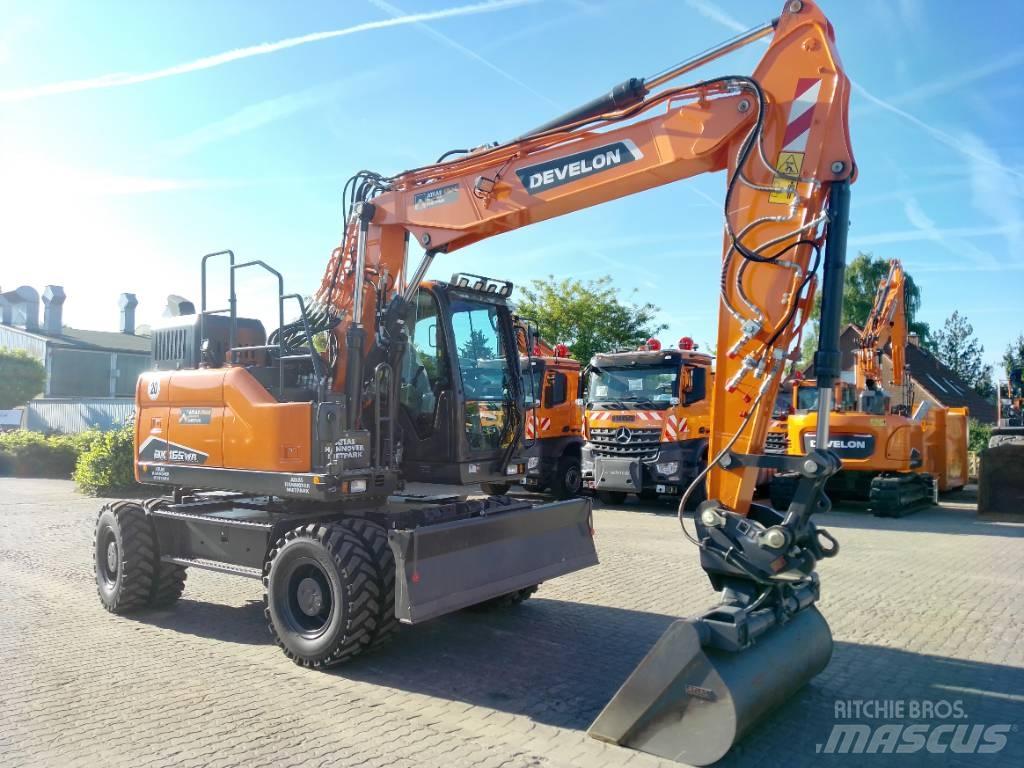 Develon DX 165 WR-7 Wheeled Excavators