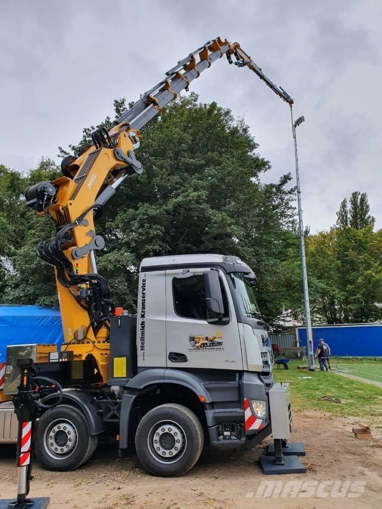 MKG HLK 902HP a7 Knuckleboom cranes