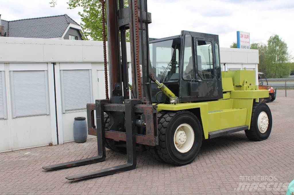 Clark DPL 136 Diesel Forklifts