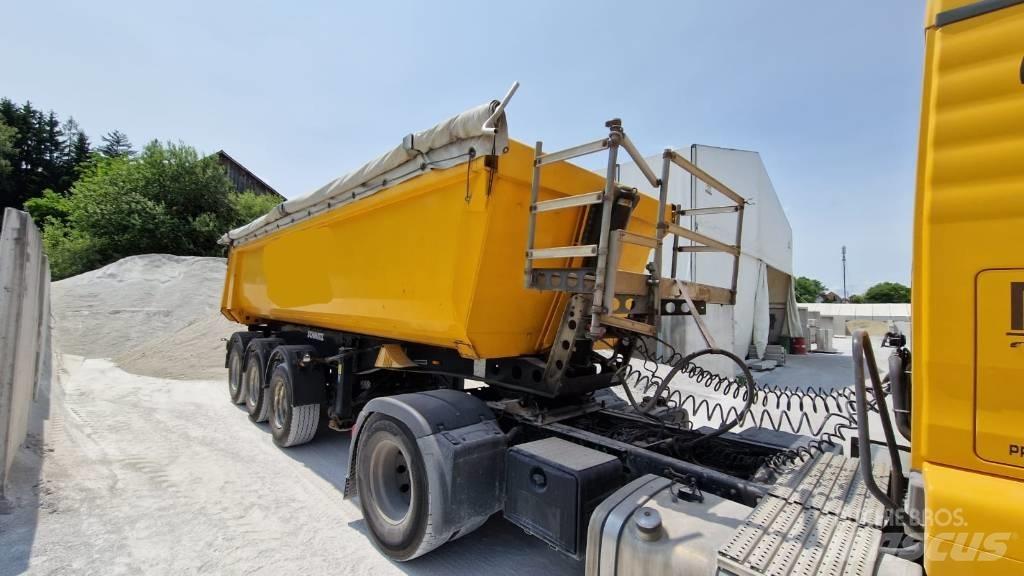 Schmitz SKI 24 Grain / Hopper / Tipper Trailers