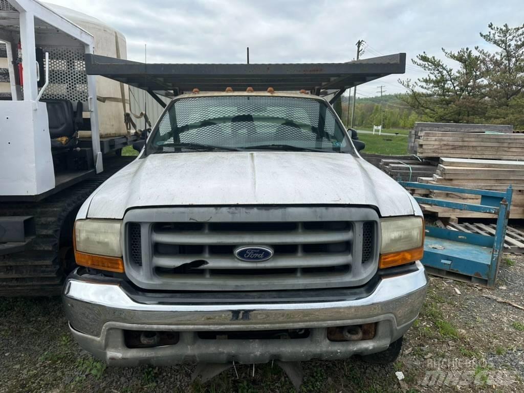 Ford F 450 Cab & Chassis Trucks