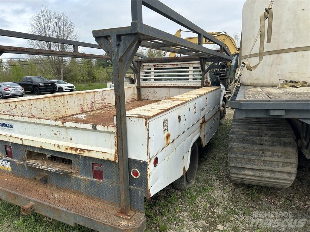 Ford F 450 Cab & Chassis Trucks