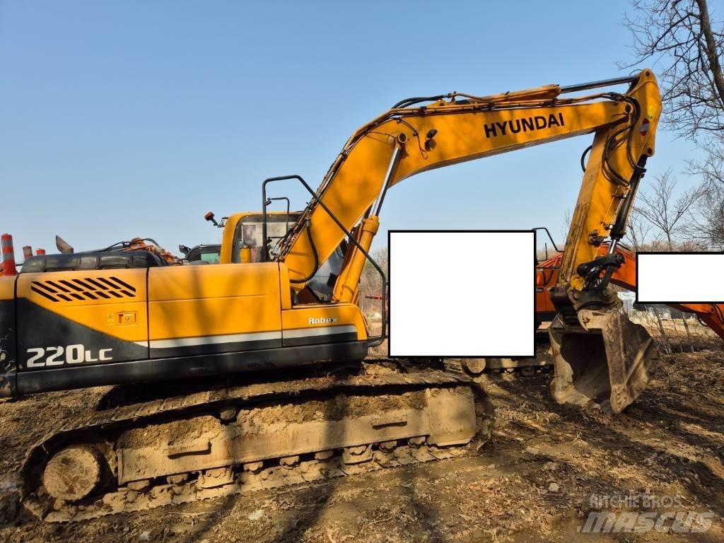 Hyundai Robex 220 LC Crawler Excavators