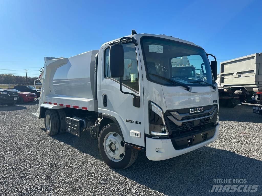 Isuzu NRR Garbage Trucks / Recycling Trucks